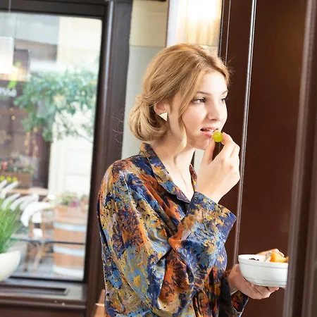 Three Corners Art 酒店 3*