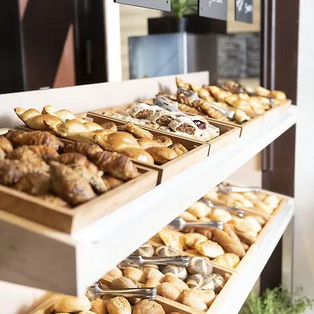 酒店 Three Corners Art 3*