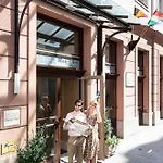 Hotel Three Corners Art