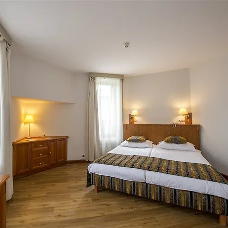 ホテル Three Corners Art