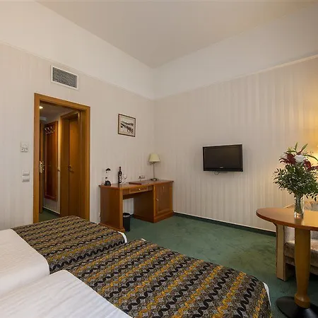 Three Corners Art Hotel