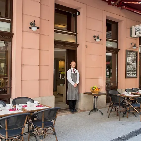 Hotel Three Corners Art