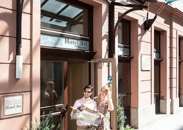 Hotel Three Corners Art