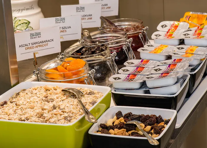 Three Corners Art Hotel 3*