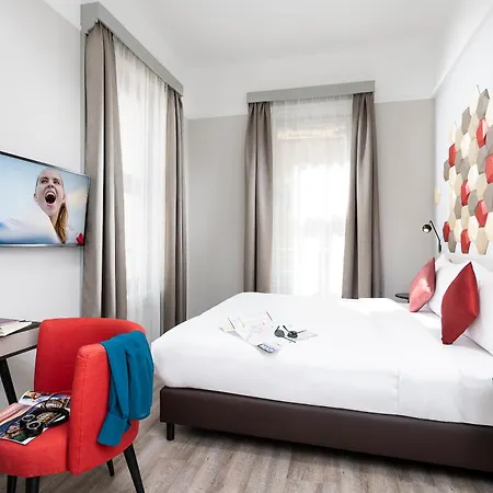 Three Corners Art Hotell 3*