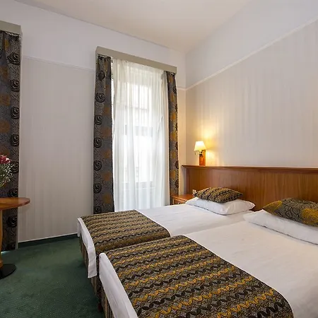 Three Corners Art 부다페스트