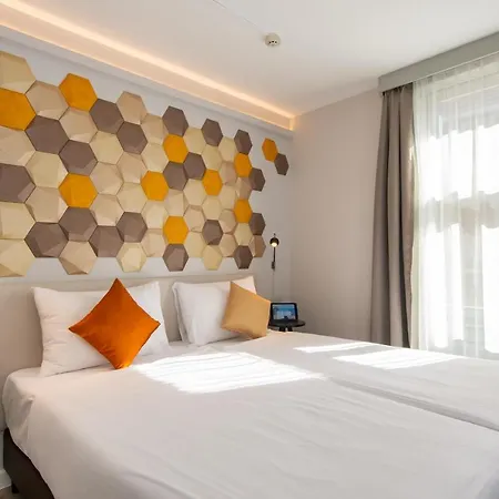 Three Corners Art Hotell 3*