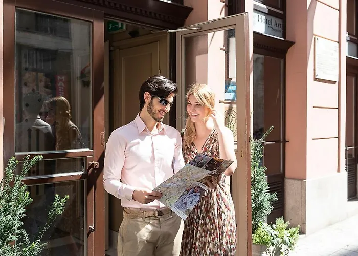 Otel Three Corners Art