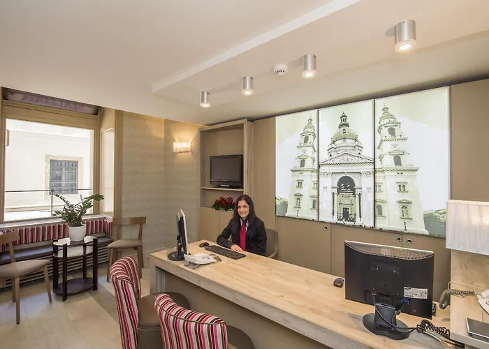 Otel Three Corners Art Budapeşte