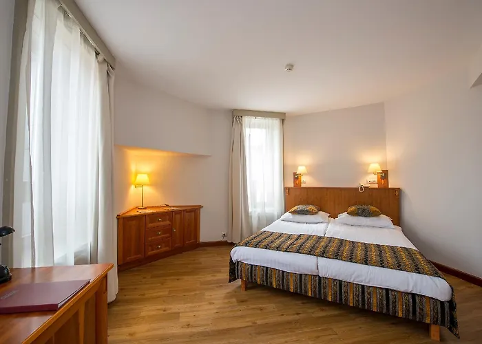 Otel Three Corners Art